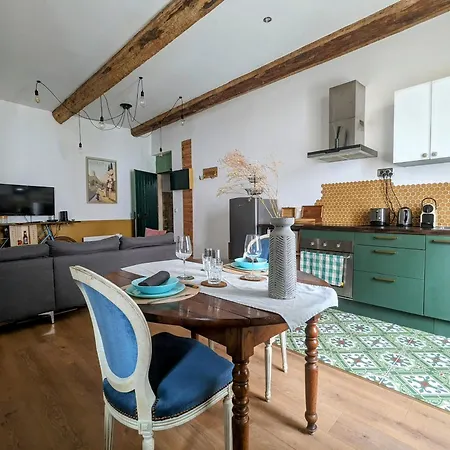 Apartment Cocon Chaleureux Proche Ecusson